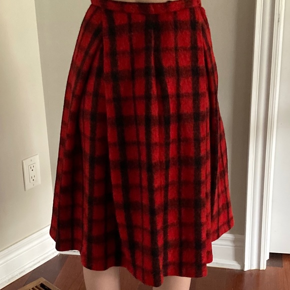 ASOS Skirt - size US 2 - Picture 3 of 4
